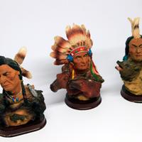 statuette  indiani d' america  in resina