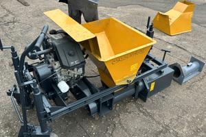 M115 Cordolatrice stradale con motore a benzina