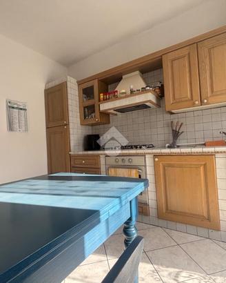 2 LOCALI A PAVIA