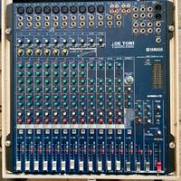 Mixer Yamaha MG166 CX-USB