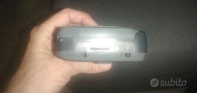 Walkman aiwa solo a pile AA