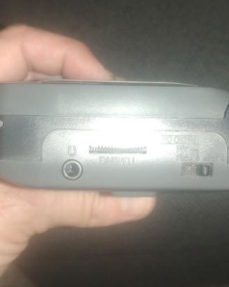 Walkman aiwa solo a pile AA