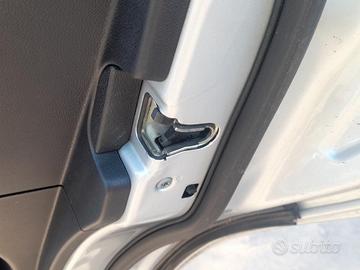 SERRATURA PORTA POST. DX. MERCEDES CLASSE R «W251»