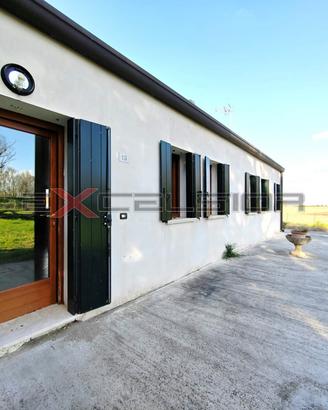 BOSCOCHIARO - CASA ACCOSTATA CON GIARDINO