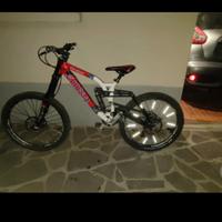 Kona stab Delux 