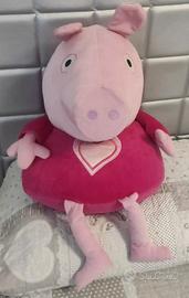 Peluche pupazzo Peppa Pig con cuore gigante 70 cm 