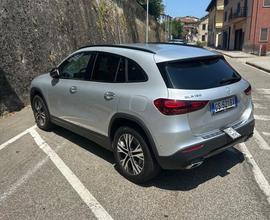 Mercedes-benz GLA 180 Automatic Progressive Advanc