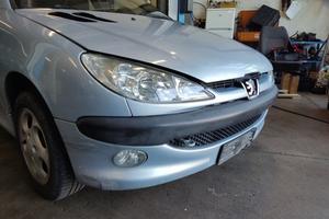 Paraurti anteriore PEUGEOT 206 del 2004