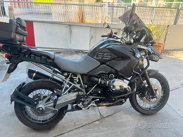 Bmw gs 1200 bialbero triple black