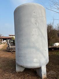 Regal0 Cisterna in vetroresina