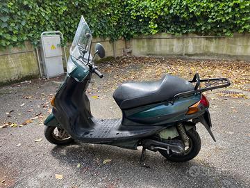 Scooter  Marca MBK  EVOLIS 50cc