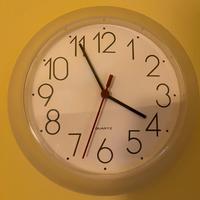 Orologio da parete analogico