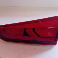 STOP POSTERIORE DESTRO INTEGRATO NEL PORTELLO HYUN