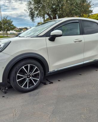 Ford puma titanium