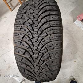 Gomme auto