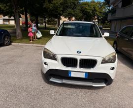 BMW x1 e84 xdrive 1.8 2011 Bianca Automática