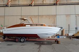 Cabinato veloce Canav Levi Settimo Velo