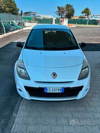 Renault Clio NEOPATENTATI