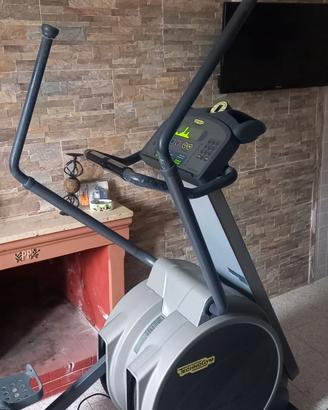 Ellittica technogym professionale