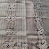 tovaglia di lino ricamata 