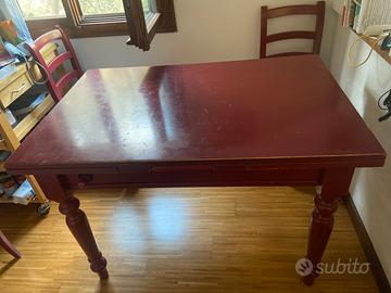 Tavolo rosso da cucina o soggiorno estensibile