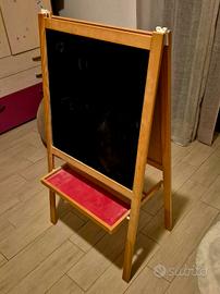 lavagna gessetti e lavagna pennarelli a cavalletto