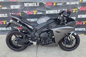 YAMAHA YZF R1 Scarico SC Video 360