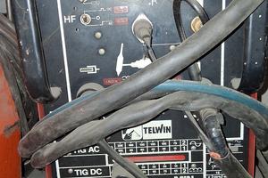 saldatrice tig telwin 380 volt