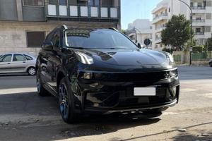 Lynk & Co 01 Plug-in Hybrid 2021