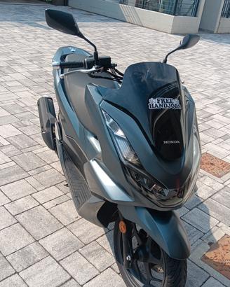 scooter honda pcx 125 2023