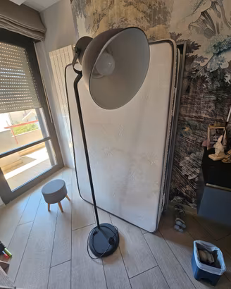 Piantana lampada ikea