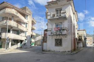 Casa Indipendente Calvi Risorta