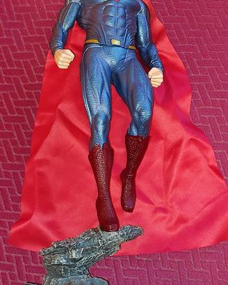 Superman - Statua cm. 50 (inserzione a tempo)