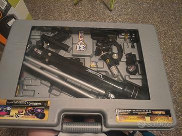 kit con microscopio e telescopio 
