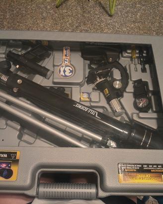 kit con microscopio e telescopio 