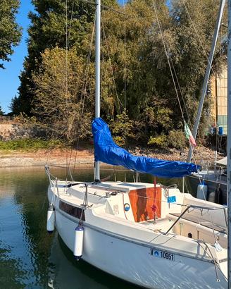 Barca a vela Jeanneau Flirt