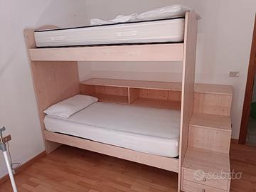Letto a castello legno vero, cassetti e scomparti 