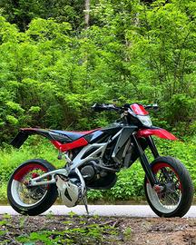 Aprilia SXV 550