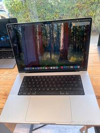 MacBook Pro 16′′ M1 Pro, RAM 16GB, SSD 1Tb Ex Demo
