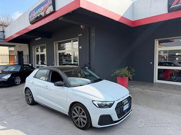 AUDI A1 30 TFSI -  LED -  APPLE CARPLAY -  CAMERA