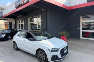 AUDI A1 30 TFSI -  LED -  APPLE CARPLAY -  CAMERA