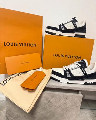 SNEAKER  LOUIS VUITTON