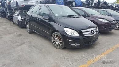 Ricambi Mercedes B200 2007