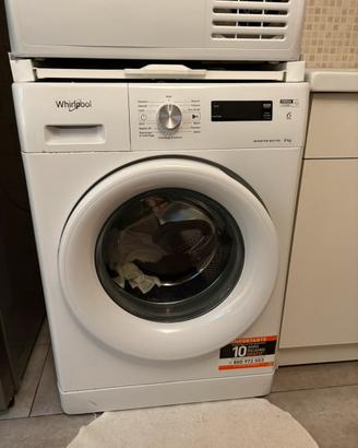 Lavatrice whirpool 8 kg praticamente nuova