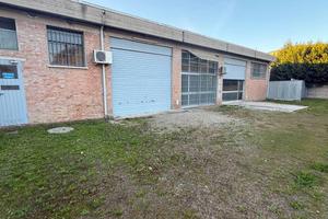 Immobile di 210 m² a San Giovanni in Persiceto