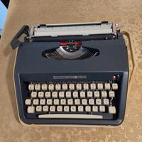 Macchina da scrivere Antares