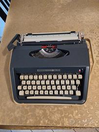 Macchina da scrivere Antares