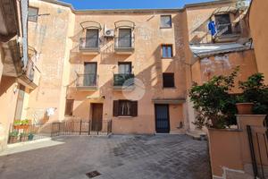 3 LOCALI A PELLEZZANO