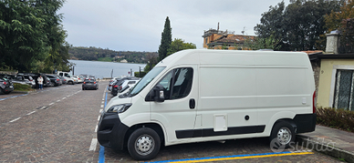 Furgone camperizzato