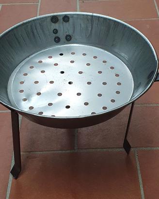 🔥 Padella cuoci castagne con piedi alti - NUOVA